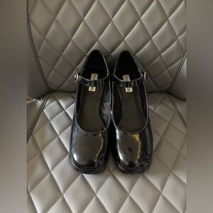 Steve Madden Women's Mingle Two-Piece Platform Pumps